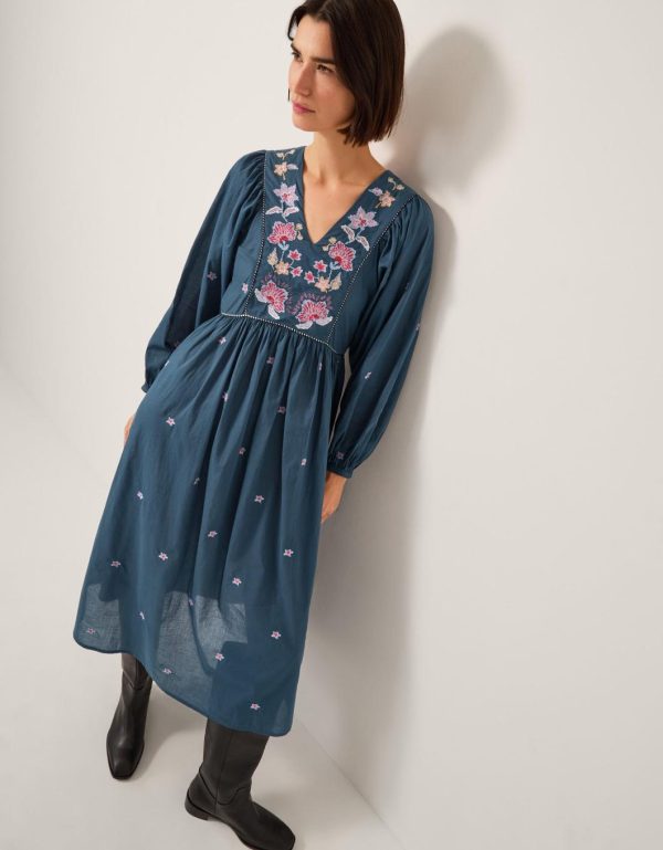 Lyndacasillas.shop021ee7eeeb 4