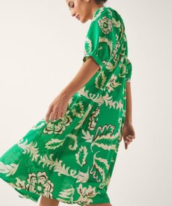 Lyndacasillas.shop0300ccd2e3 1