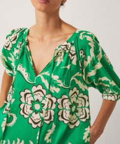 Lyndacasillas.shop0300ccd2e3 2