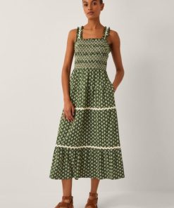 Lyndacasillas.shop08a133a739 1