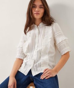 Lyndacasillas.shop0a49a635c2 1