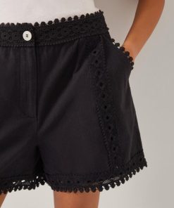 Lyndacasillas.shop0e76d5ca4c 3