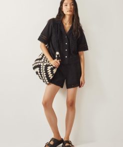 Lyndacasillas.shop0e76d5ca4c 5