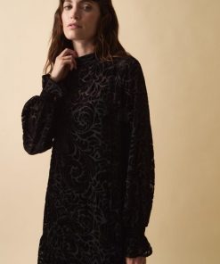 Lyndacasillas.shop1228d9aac1 4