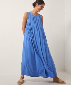 Lyndacasillas.shop1b2ce00196 1