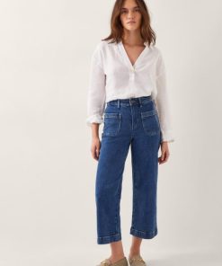 Lyndacasillas.shop2059fd4758 1