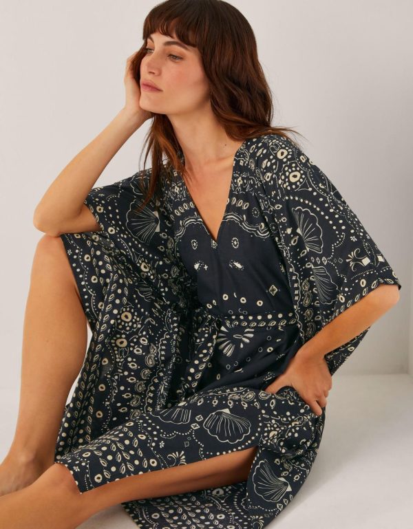 Lyndacasillas.shop2259681538 1