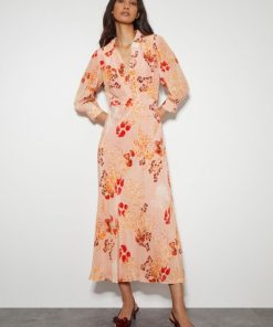 Lyndacasillas.shop32f6e821d3 1