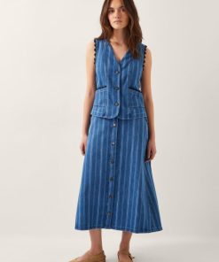 Lyndacasillas.shop336b76b0a2 1