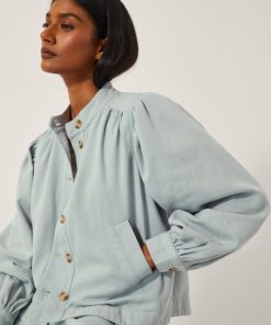 Lyndacasillas.shop3428709816 1