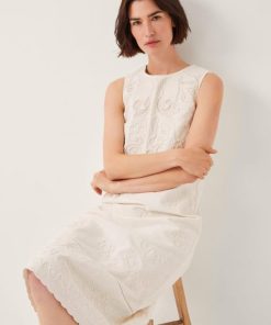 Lyndacasillas.shop368e840e03 1