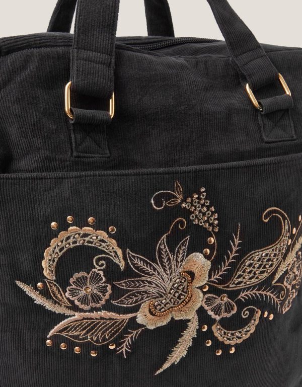 Lyndacasillas.shop3711a188fe 3