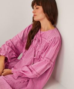 Lyndacasillas.shop4477daf0fb 1