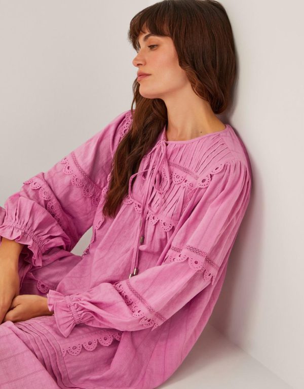 Lyndacasillas.shop4477daf0fb 1