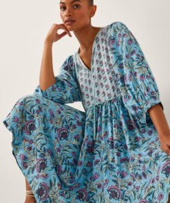 Lyndacasillas.shop4afab500ed 1