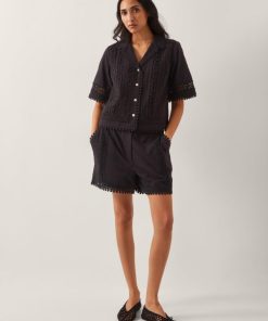 Lyndacasillas.shop63e0ab47e4 1