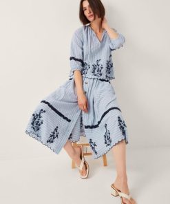 Lyndacasillas.shop68e9fa1363 1