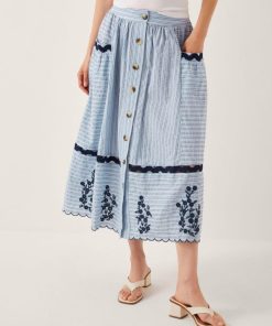 Lyndacasillas.shop68e9fa1363 2