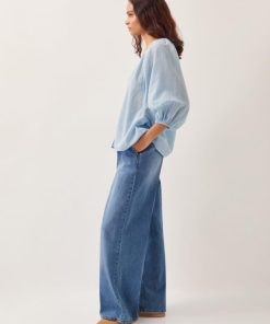 Lyndacasillas.shop6f05a9ff56 3