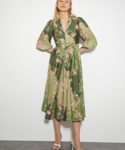 Lyndacasillas.shop73dddbcb48 1