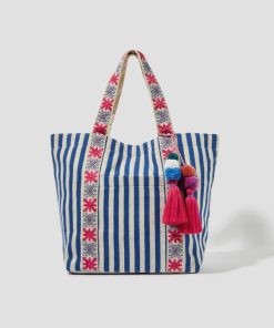 Lyndacasillas.shop82dd7cc491 1