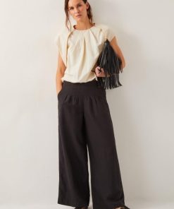 Lyndacasillas.shop86c7dd8beb 1