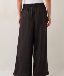 Lyndacasillas.shop86c7dd8beb 3