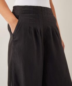 Lyndacasillas.shop86c7dd8beb 4