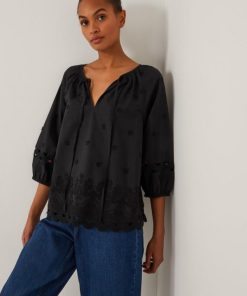 Lyndacasillas.shop8825a94290 1