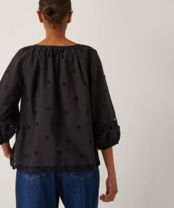 Lyndacasillas.shop8825a94290 3