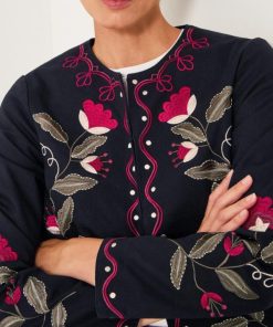 Lyndacasillas.shop900b315c54 1