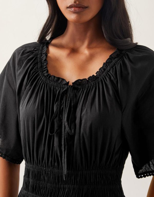 Lyndacasillas.shop9801fac45b 2