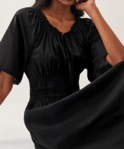 Lyndacasillas.shop9801fac45b 4