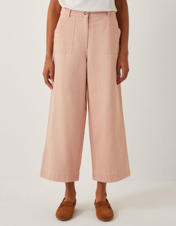 Lyndacasillas.shop98833964d5 4