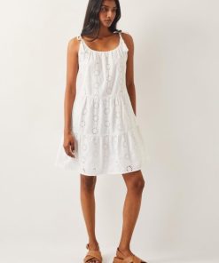 Lyndacasillas.shop9c15120f2d 1