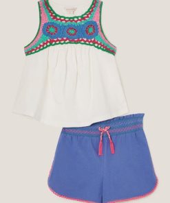 Lyndacasillas.shop9ed6cda973 1