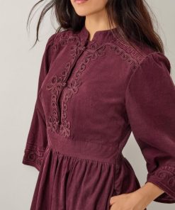 Lyndacasillas.shopa21f53fc75 3