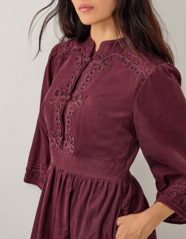 Lyndacasillas.shopa21f53fc75 3