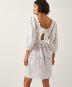 Lyndacasillas.shopb97c6f5f55 3