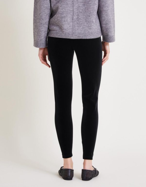 Lyndacasillas.shopc09f470d82 3