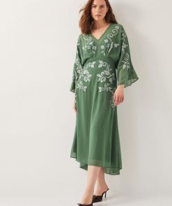 Lyndacasillas.shopc1f02af3c6 1