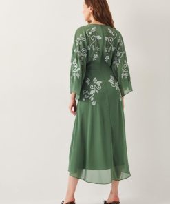 Lyndacasillas.shopc1f02af3c6 3