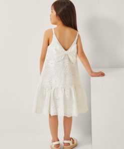 Lyndacasillas.shopd302a53283 1