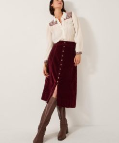 Lyndacasillas.shopea3058ac64 2